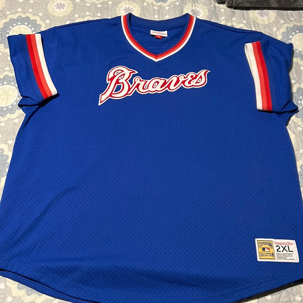 Brand new never worn braces Mitchell’s and ness jersey